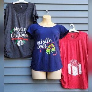 Holiday Graphic Maternity T-Shirt Set - Gray, Blue, Red - 3pc